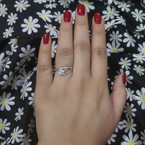 Sparkling Silver Ring