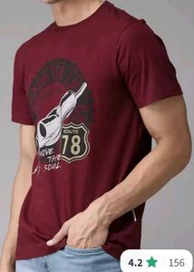 Roundneck Tshirt