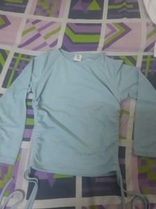 blue side ruched crop top