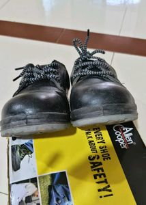 Allen Copper Safety Shoes