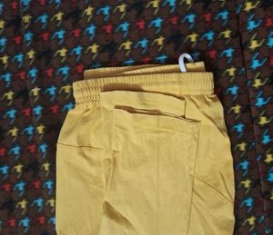 Yellow Leggings💯
