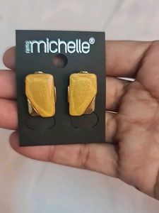 Famo Michelle Gold Earrings