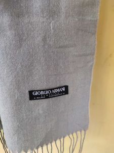 Stylish Striped Scarf - Perfect for All Seasons