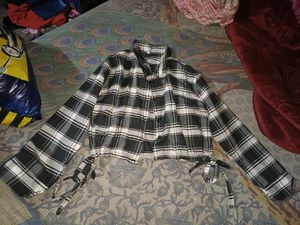 Black & White Plaid Crop Shirt