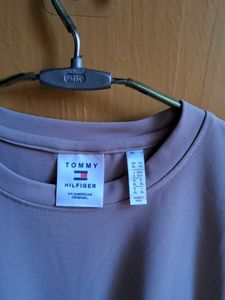 Beige Tshirt