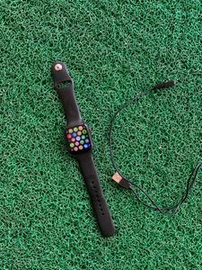 Smart Watch ⌚️🌸 With Charger