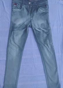 Stylish Blue/Gray Jeans