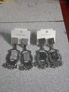 Stylish Silver white and black Jhumka Earrings