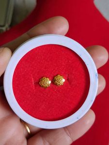 Earrings: Gold &amp; Black