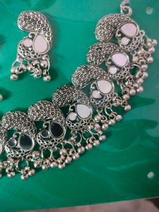 Jewellery Set With Maangtika