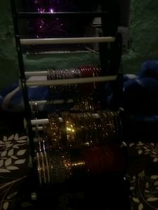 Bangles Stand