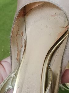 CHARLES &amp; KEITH High Heel(37)