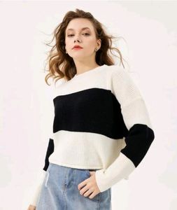 Women Black Blue Colour blocked Relaxed Fit T-shi