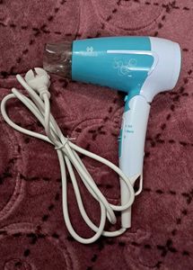 NEW Compact HAIR DRYER.