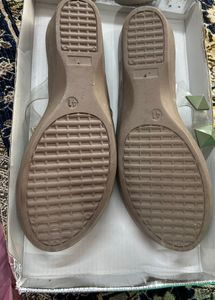 Stylish Green Flats