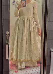 Heavy Gown!