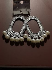 Pearl Drop metal Earrings