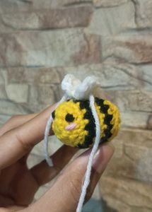 Crochet Bee Amigurumi