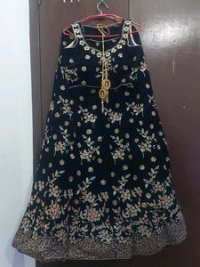 Designer  Velvet Lehanaga