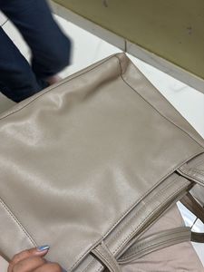 Handbag - Stylish Tote