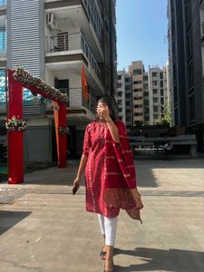 Red badani Kurti