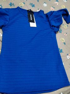 Top Bust 32/32 Fitted New Size S Balloon )sleeves