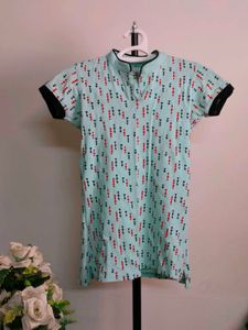 Patterned Short Sleeve Tunic Top