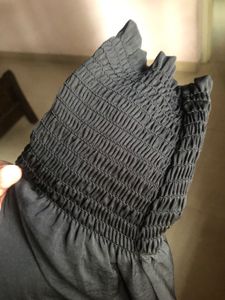 H&amp;m Black Bodycon Back Knot Dress