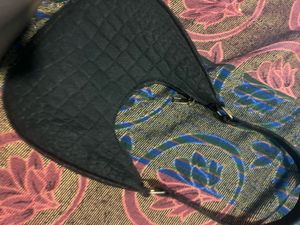 Chic Black Shoulder Bag