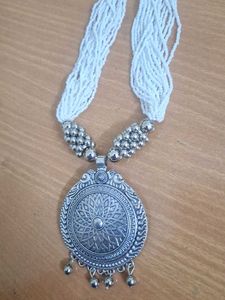 Stylish Silver Necklace