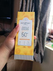 Dot & Key Vitamin C Sunscreen