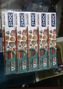 DOMS Super Dark Graphite Pencils