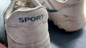 White Sneakers Small