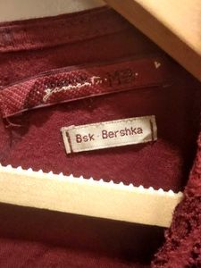 Bershka Beautiful Lace Top