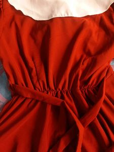 maroon cutecore dress🍎🤍🧺🫧🍄
