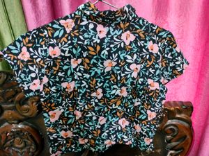 Floral Cropped Shirt