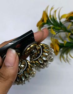 Jhumka