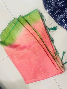 Stunning Pink &amp; Green Ombre Dupatta with Tassels