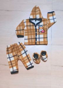 Cute Plaid Baby Outfit