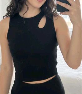 🛑COMBO🛑(Ribbed Cutout &amp; Black &amp; White Top)