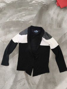 Stylish T-Shirt Shrug