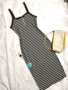 🥰Striped black Bodycon Dress 🥰