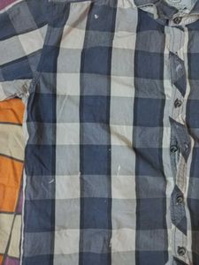 Checkered Men&#39;s Shirt