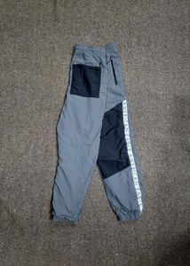 Combo (Asics Tracksuit - Grey + Trousers)