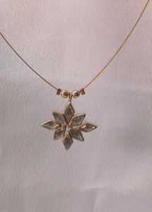 Floral Pendant Necklace