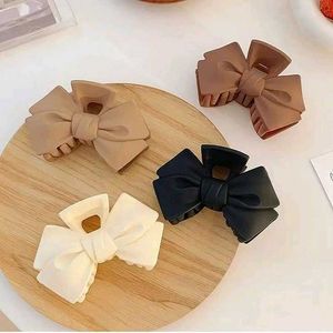 Bow Hair Claw Clip Set
