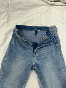 Light Wash High-Waisted Jeans