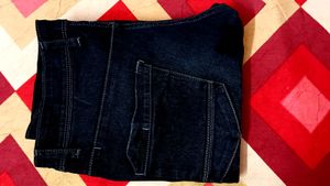 MEN&#39;S ANKLE LENGTH SLIM FIT DARK BLUE JEANS(28)