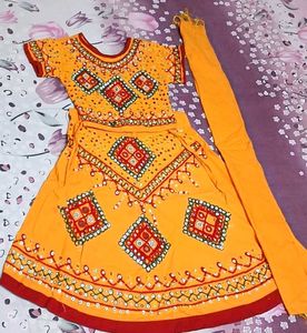 Ethnic Girls Clothing Set