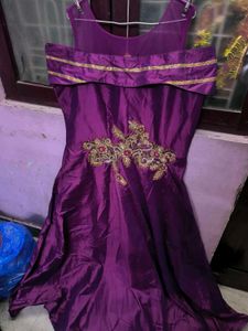 Elegant Purple Ethnic Gown
